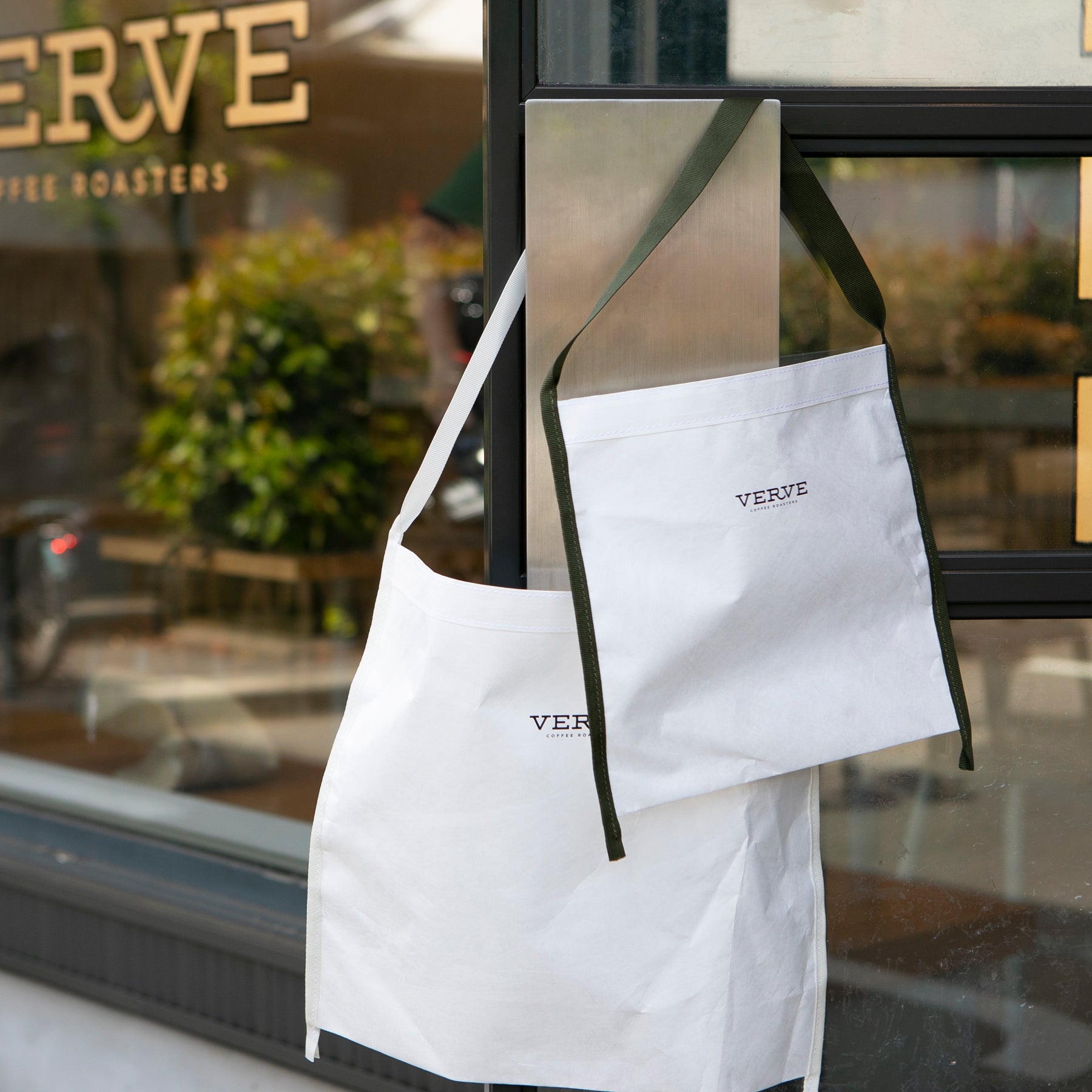 Tyvek tote ‑ Olive