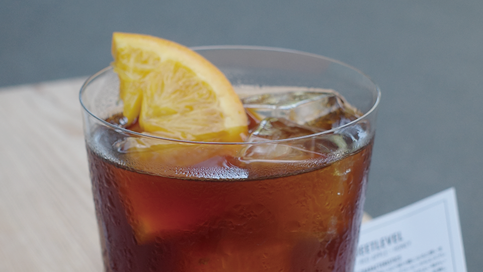 「FRUIT COLD BREW（フルーツコールドブリュー） 」の提供を開始いたします🍊
